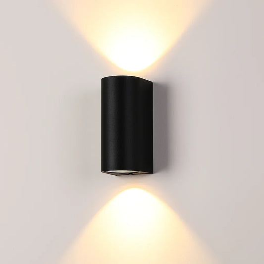 Modern Outdoor Wall Light - Tom